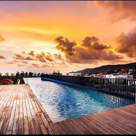 Ferienwohnung The Deck Patong Exterior foto